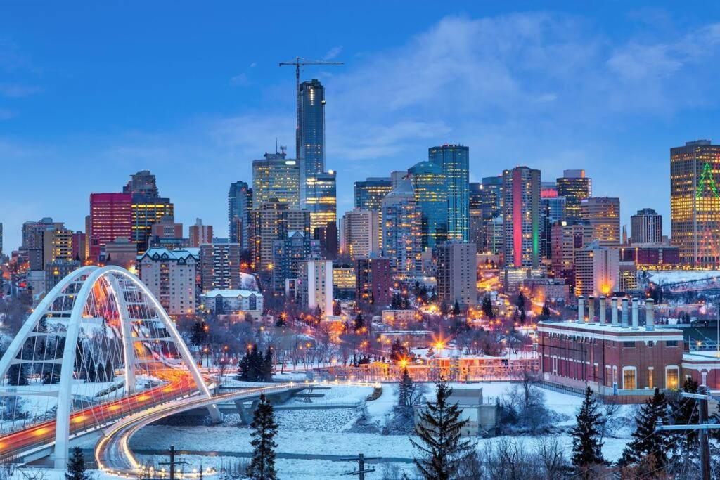 Historic Jd Loft, Near Ice District, Rogers Place, Ug Parking Edmonton Eksteriør billede