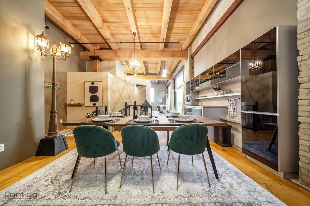Historic Jd Loft, Near Ice District, Rogers Place, Ug Parking Edmonton Eksteriør billede