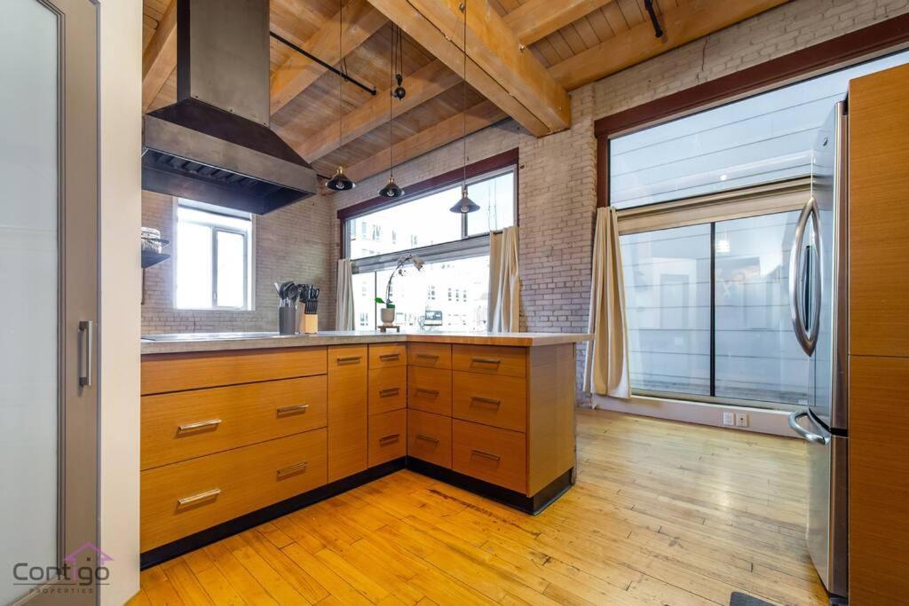Historic Jd Loft, Near Ice District, Rogers Place, Ug Parking Edmonton Eksteriør billede