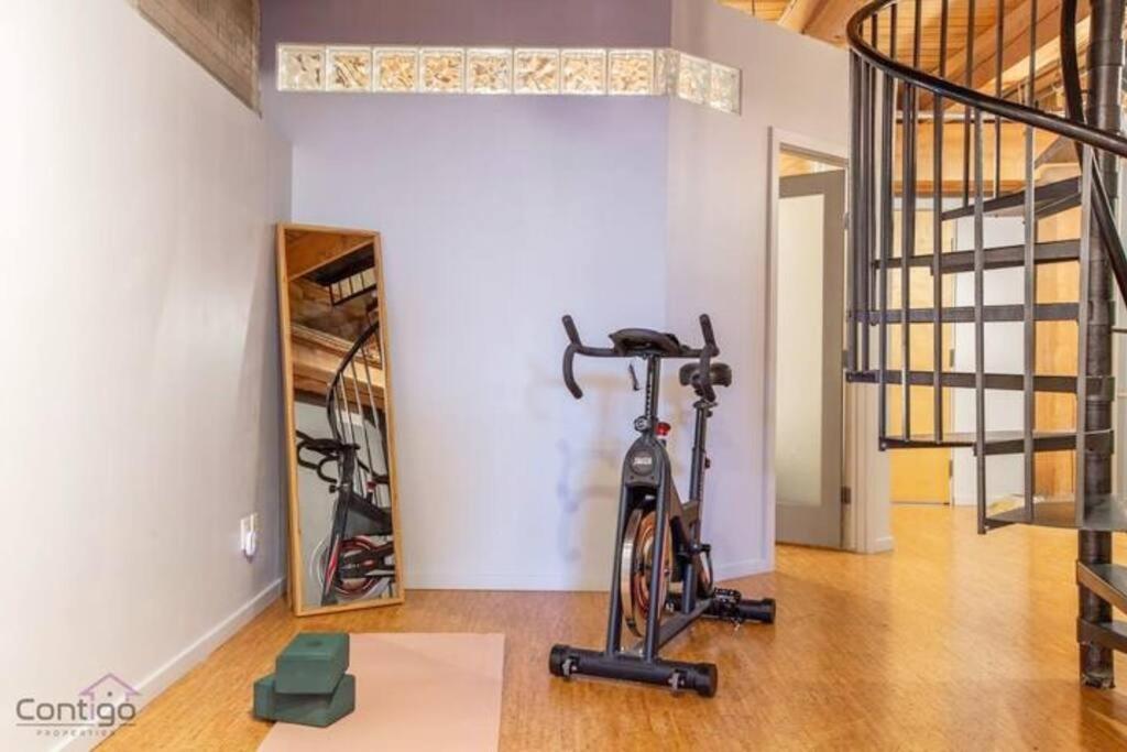 Historic Jd Loft, Near Ice District, Rogers Place, Ug Parking Edmonton Eksteriør billede